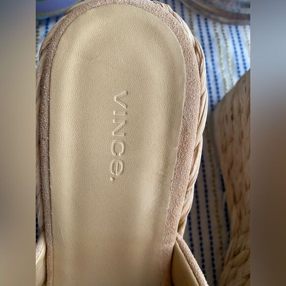 VINCE Women Gilian Suede Wedge Sandal Blonde Size 8M Beige NEW - Picture 7 of 16